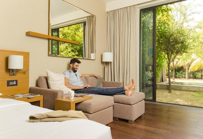 带大床的标准间, Hyatt Place Hampi