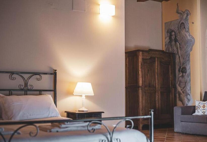 اتاق استاندارد چهار تخته, Villa Dei Mulini
