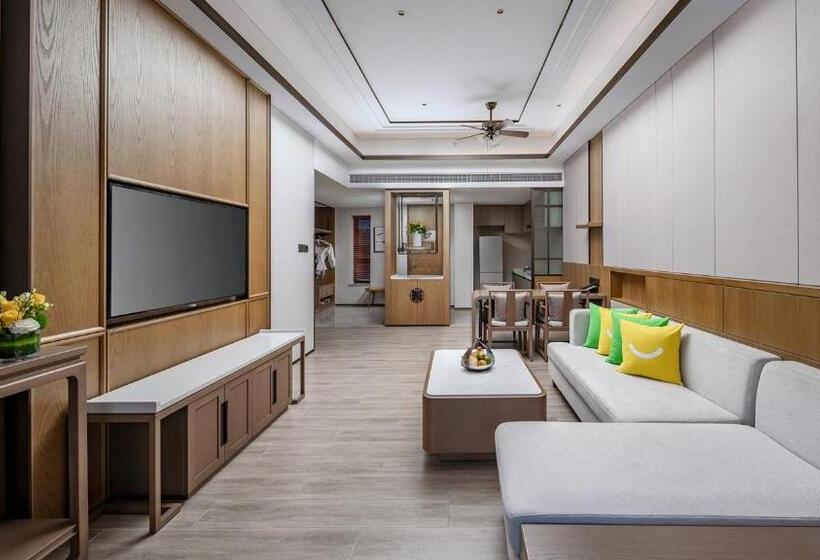 Апартаменты 2 Спальни, Holiday Inn & Suites Sanya Yalong Bay, An Ihg