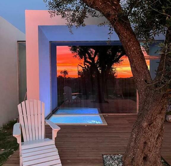 اتاق استاندارد با وان آب گرم, Terecate Experimental Relais