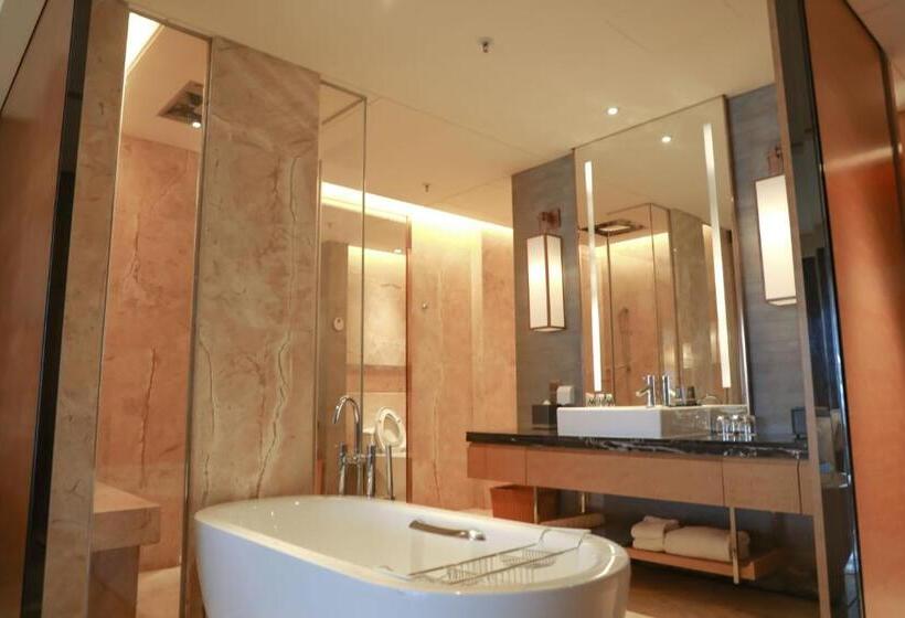 Номер Executive Вид на Море, Haikou Marriott