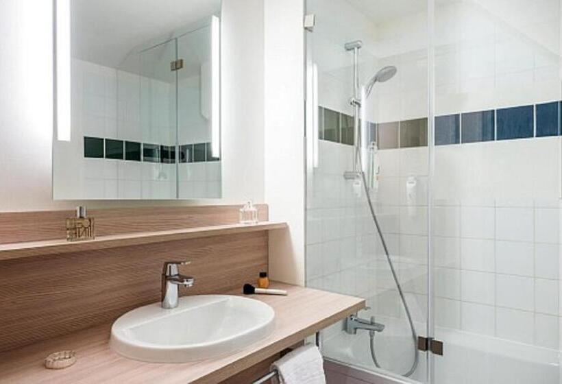 Номер Стандарт, Ibis Styles Paris Velizy