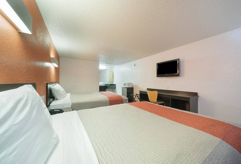 ２ダブルベッドのスタンダードルーム, Motel 6 Hamburg, Ny