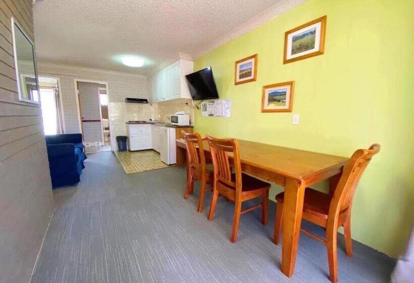 패밀리 룸, Tumut Valley Motel
