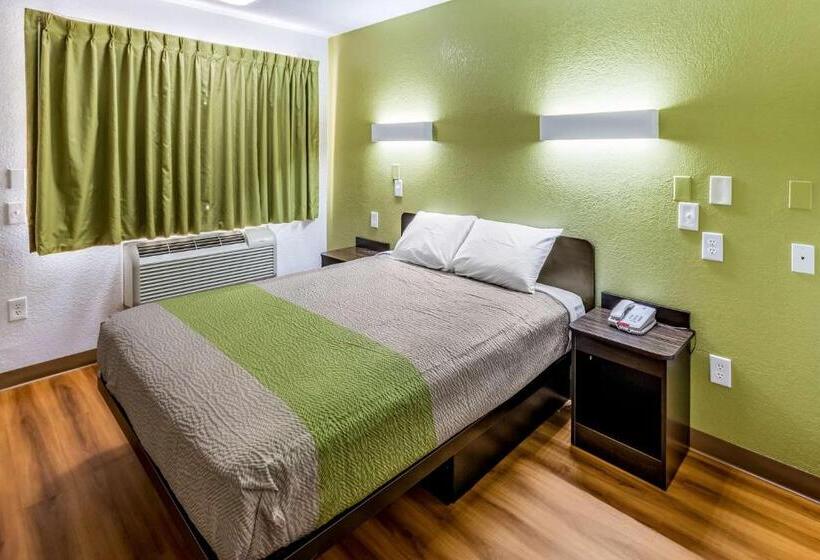 חדר סטנדרט מותאם לאדם עם מוגבלויות, Motel 6bellmead, Tx  Waco
