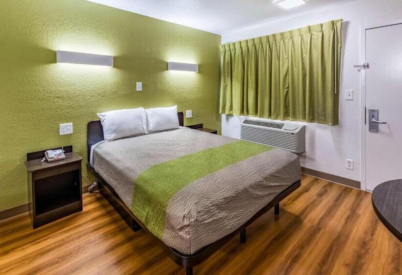 חדר סטנדרט מותאם לאדם עם מוגבלויות, Motel 6bellmead, Tx  Waco