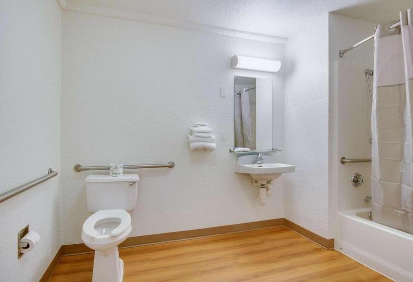 Номер Стандарт Адаптированный для Инвалидов, Motel 6tacoma, Wa  South