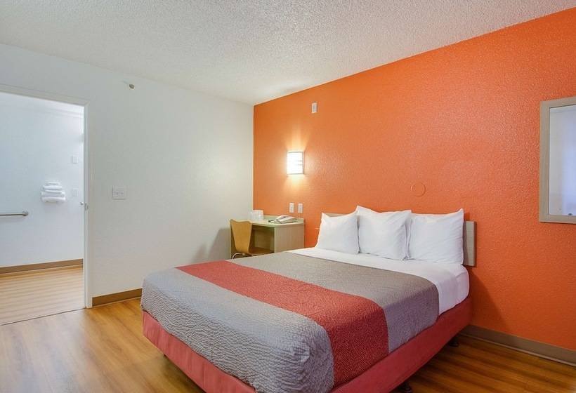 اتاق لوکس, Motel 6tacoma, Wa  South