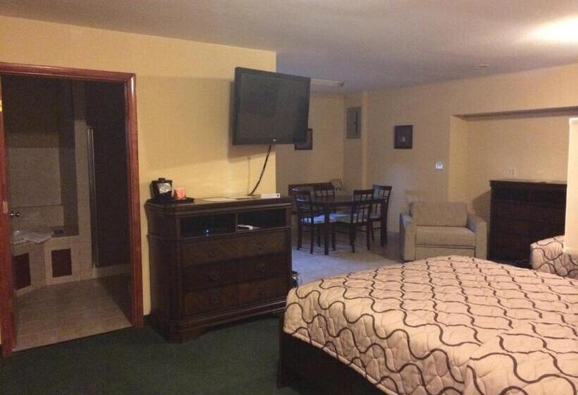 Люкс Повышенной Комфортности, Pacer Inn & Suites Motel