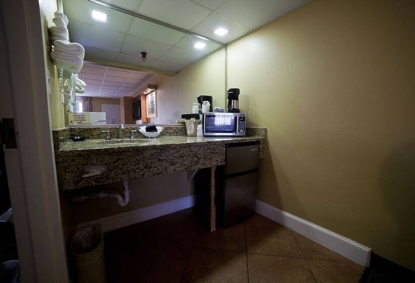 StandaardKamer, Desoto Beach