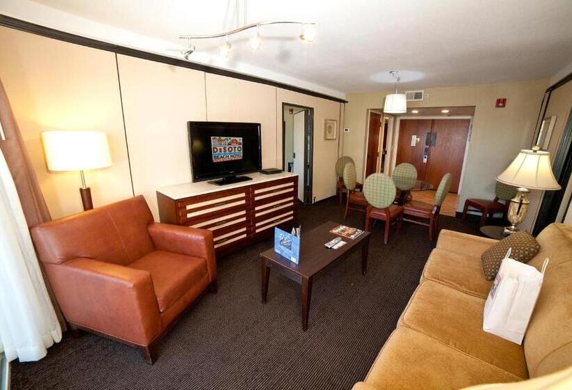 2 Bedrooms Suite Sea View, Desoto Beach