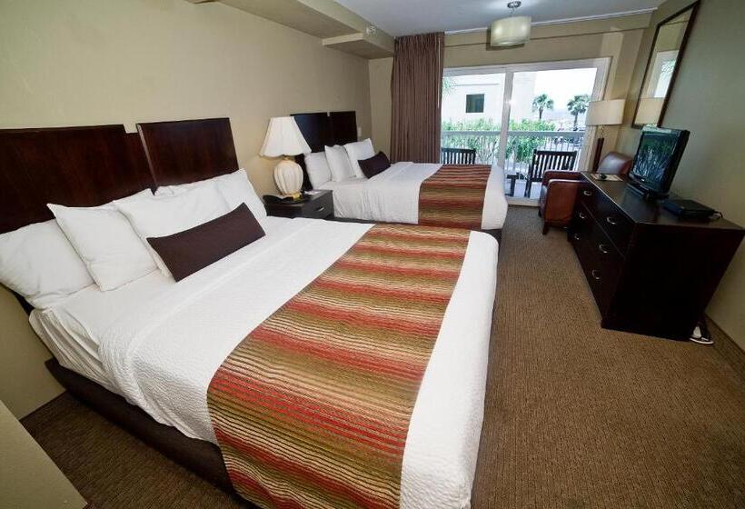 2 Bedrooms Suite Sea View, Desoto Beach