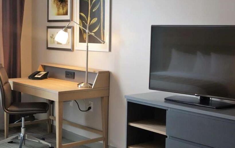 اتاق استاندارد با تخت بزرگ, Country Inn & Suites By Radisson, Springfield Southeast