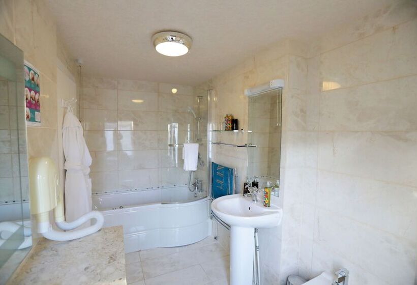Номер Deluxe, Bryn Woodlands House