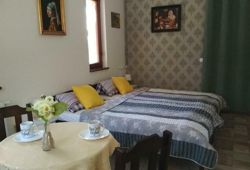 带露台的小型套房, Koci Grzbiet Agroturystyka