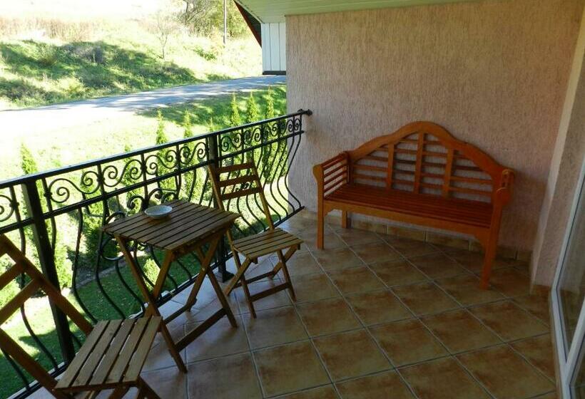 Номер Стандарт с Балконом, Leśny Dwór Bieszczady   Sauna I Gorąca Balia