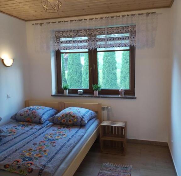 Апартаменты 1 Спальня с Террасой, Leśny Dwór Bieszczady   Sauna I Gorąca Balia