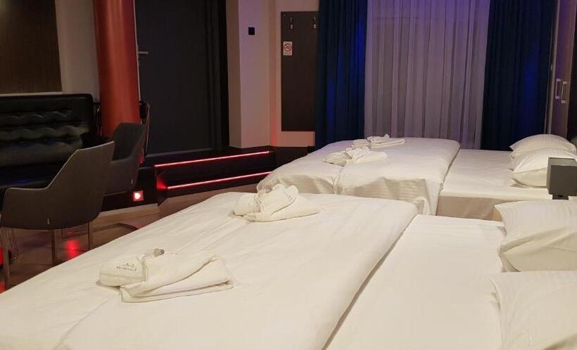 Президентский Люкс, Metropolis Apartamenty Centrum
