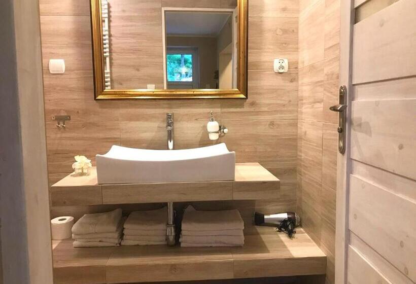 Студио Стандарт Вид на Сад, Rancho