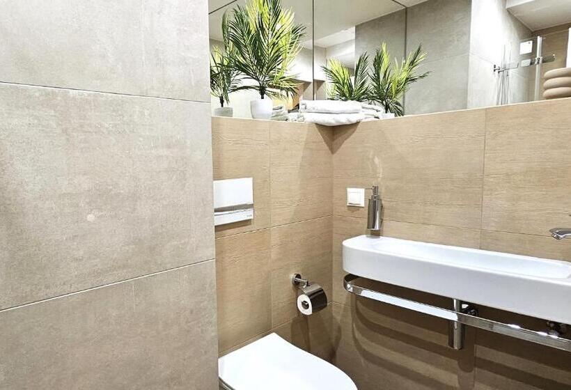 Студия Стандарт, Vip Apartamenty Chałubińskiego Apart
