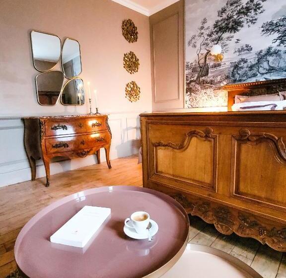 Номер Стандарт, Domaine Le Clos De La Source  Jacuzzi Et Petit Déjeuner Buffet