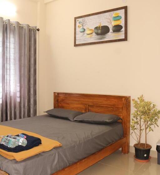 带1个卧室的带阳台的公寓, Happy Holiday Inn Service Apartment