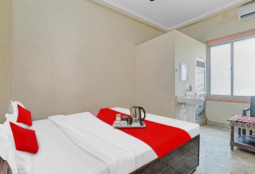 三人经典房间, Flagship Pratap Guest House