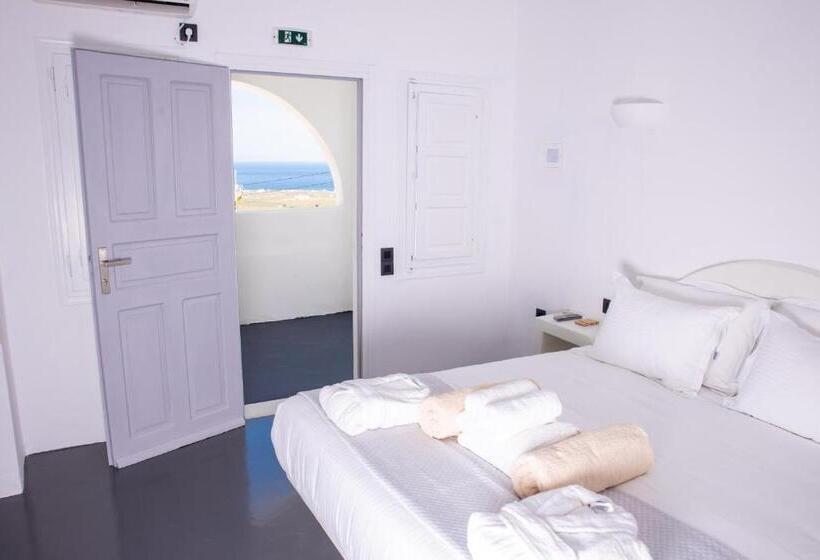 سوییت سوپریور با چشمانداز دریا, White Cave Villas