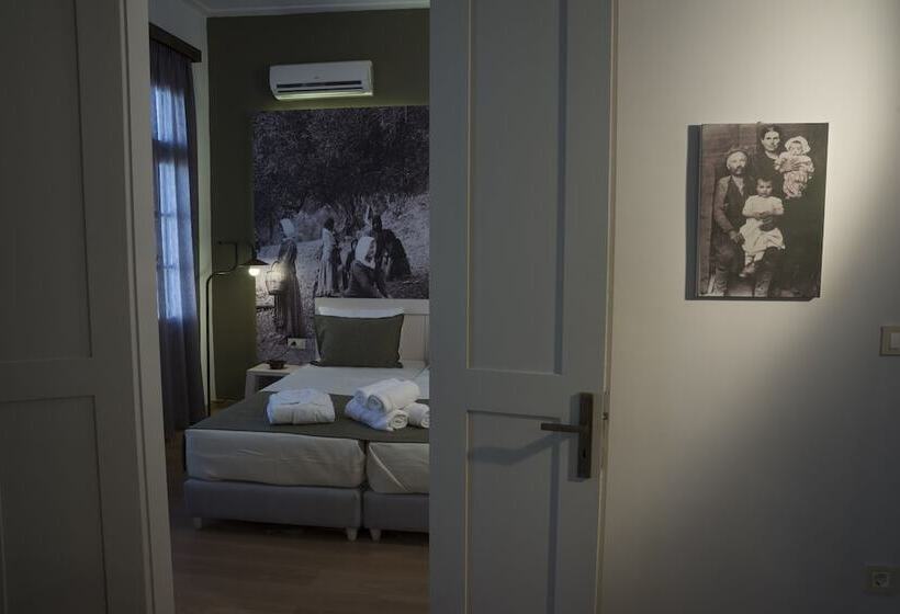 2 Bedroom Suite with Balcony, Elia Daliani
