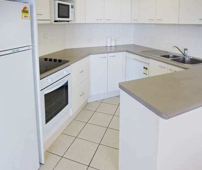 آپارتمان لوکس 2 خوابه, Langley Park Apartments