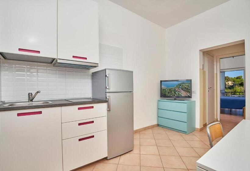 1 Sovrums Lägenhet Havsutsikt, Residence Reale