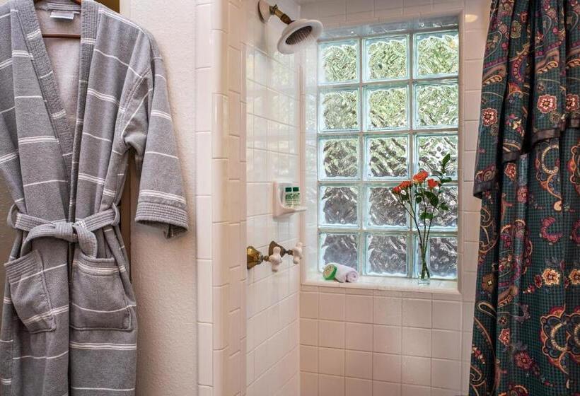 חדר סטנדרט, Woodrow House Bed & Breakfast