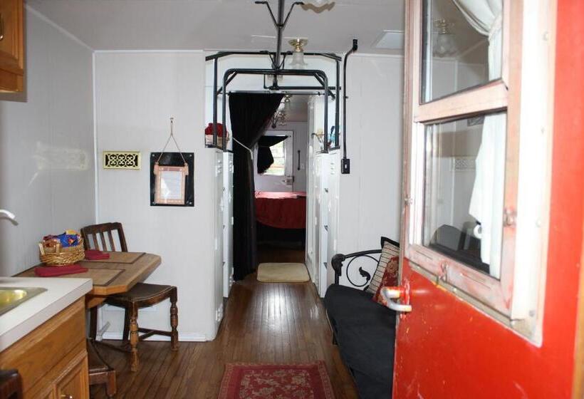 חדר סטנדרט עם מטבח, Woodrow House Bed & Breakfast