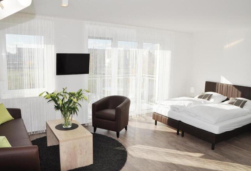 استودیوی استاندارد, Adapt Apartments Berlin  Adlershof