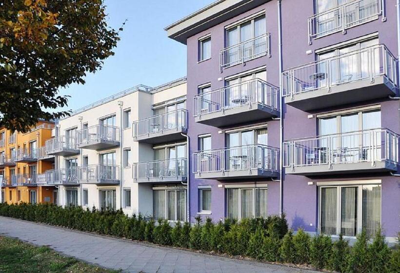 آپارتمان سوپریور 1 خوابه, Adapt Apartments Berlin  Adlershof
