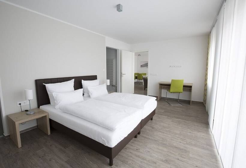 آپارتمان سوپریور 1 خوابه, Adapt Apartments Berlin  Adlershof