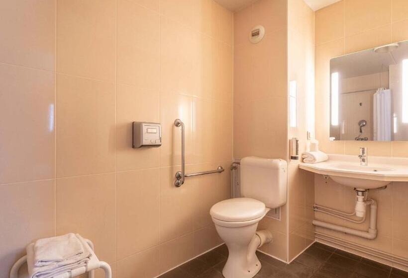 Номер Стандарт Адаптированный для Инвалидов, B&b Hotel Toulon La Seyne Sur Mer