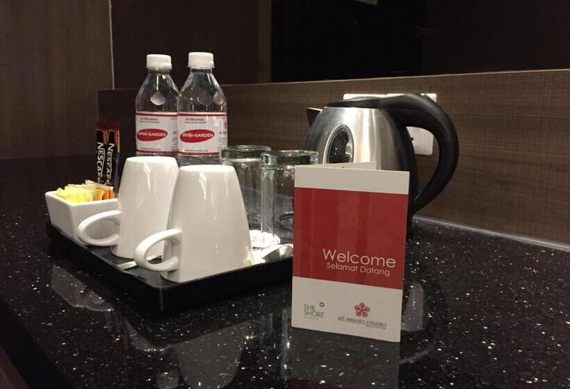 Camera Deluxe, Swiss Garden Hotel Melaka