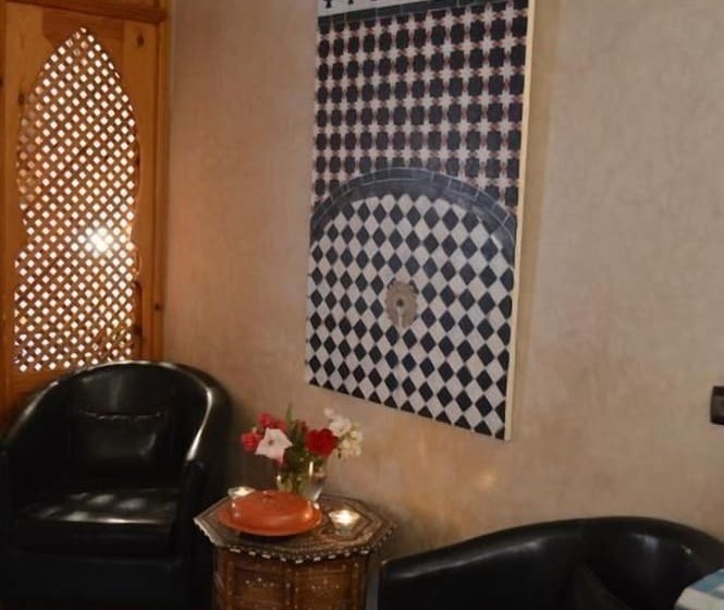 スイート, Kasbah Gousteau