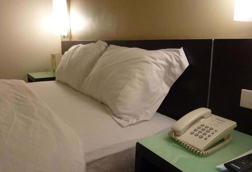 Номер Стандарт, Circle Inn  Iloilo City Center