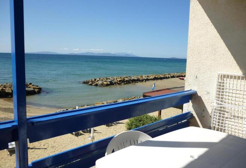 آپارتمان ممتاز دوخوابه رو به دریا, Baia Etrusca Resort