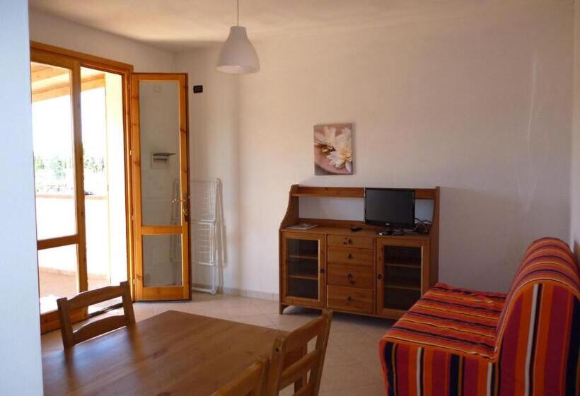 2-Bedroom Classic Apartment, Baia Etrusca Resort