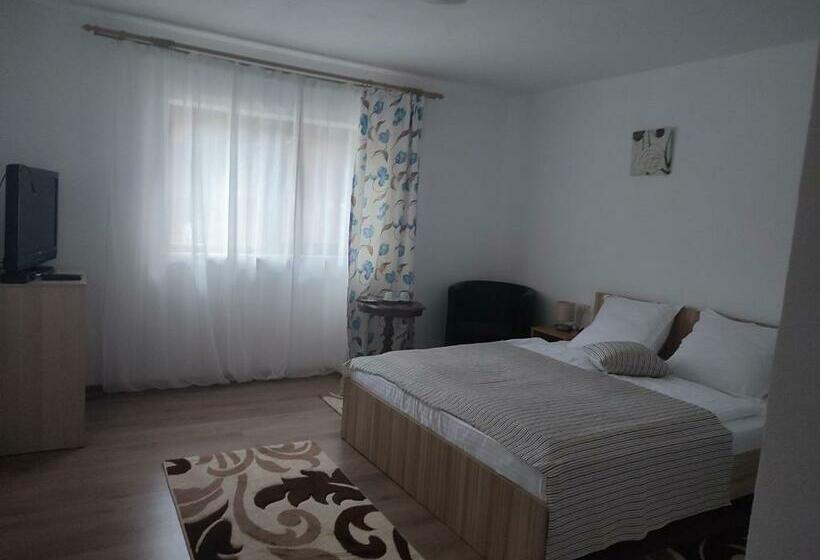 标准间, Dumbrava Minunată