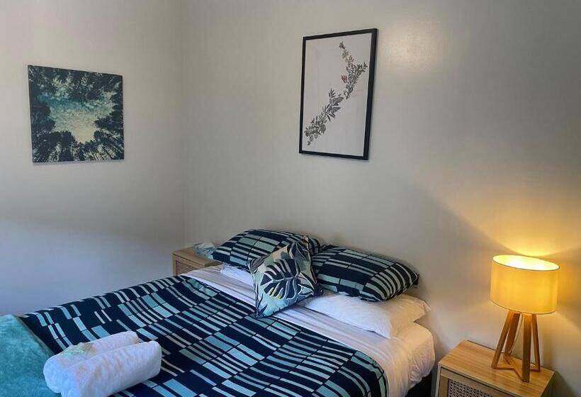 스탠다드 룸, Peppertree Lodge & Backpackers