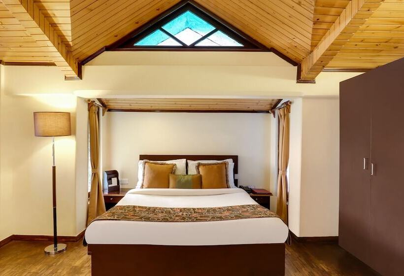 غرفة ديلوكس مزودة بشرفة, Summit Norling Resort & Spa
