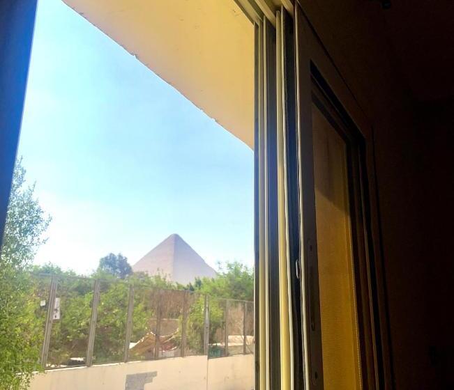 اتاق استاندارد با چشم‌انداز, Sphinx Palace Pyramids View Inn