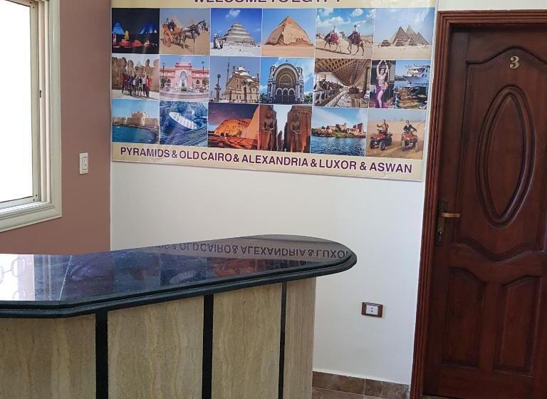 اتاق استاندارد سه تخته با چشم‌انداز, Sphinx Palace Pyramids View Inn