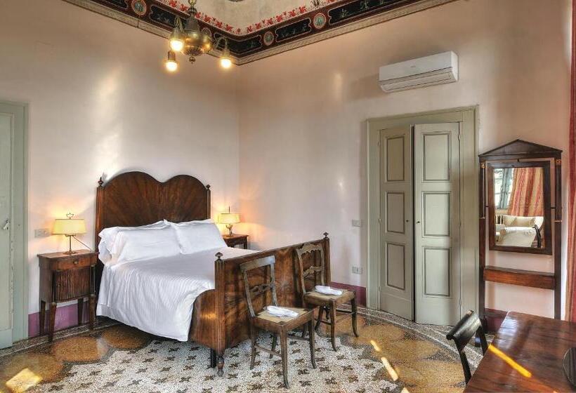 Люкс, Castello Di Monterado