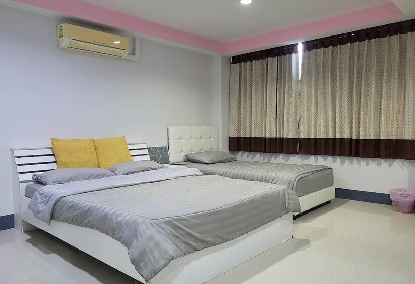 Семейный Номер, Kaewchantra Mansion