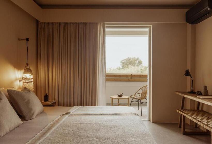 オーシャンビューデラックススイート, Sentido More Meni Residence